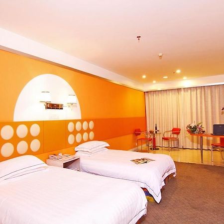 New Beacon Xinhang International Hotel Wuhan Zimmer foto